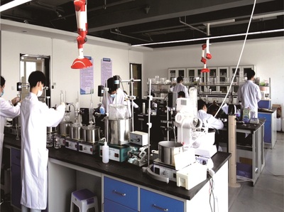 創(chuàng)新驅(qū)動(dòng)未來(lái) 河南省重大新型研發(fā)機(jī)構(gòu)引領(lǐng)新材料技術(shù)研發(fā)新篇章